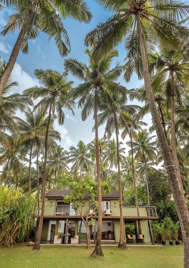 Beachfront 1 BHK Private Pool Villa photo 1