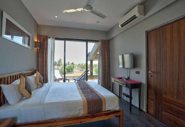 Luxury 3 BHK Private Pool Villa photo 5