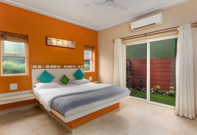 Luxury 4 BHK Private Pool Villa photo 5