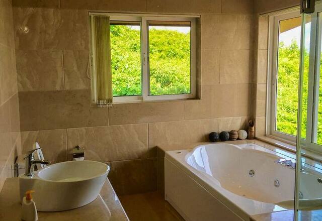 Sea View 5 BHK Private Pool Villa photo 4