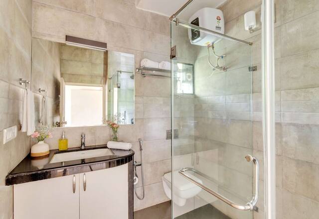 6 BHK Villa photo 3