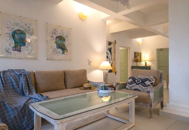 6 BHK Villa photo 5