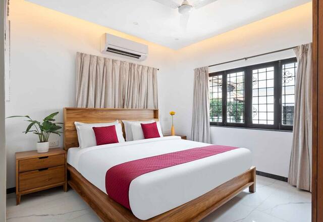 Luxury 7 BHK Private Pool Villa photo 3