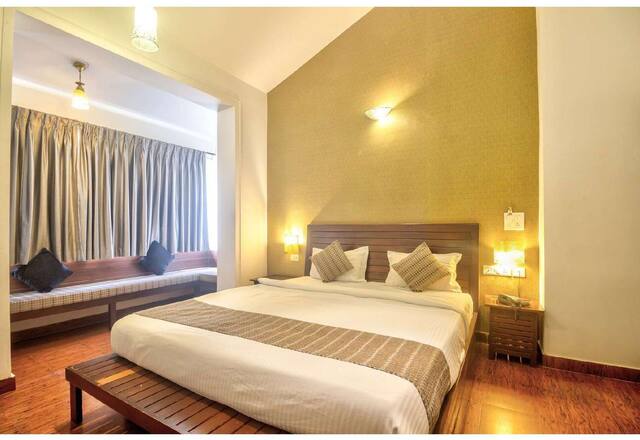 Luxury 7 BHK Private Pool Villa photo 5
