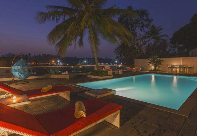Luxury 7 BHK Private Pool Villa photo 2