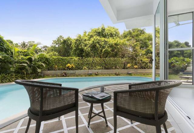 Ultra Luxury 10 BHK Private Pool Villa photo 3